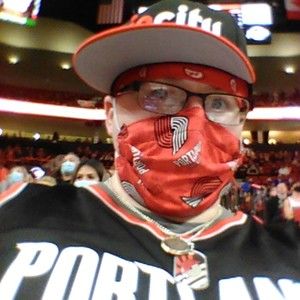 Meet your Posher, Aaron